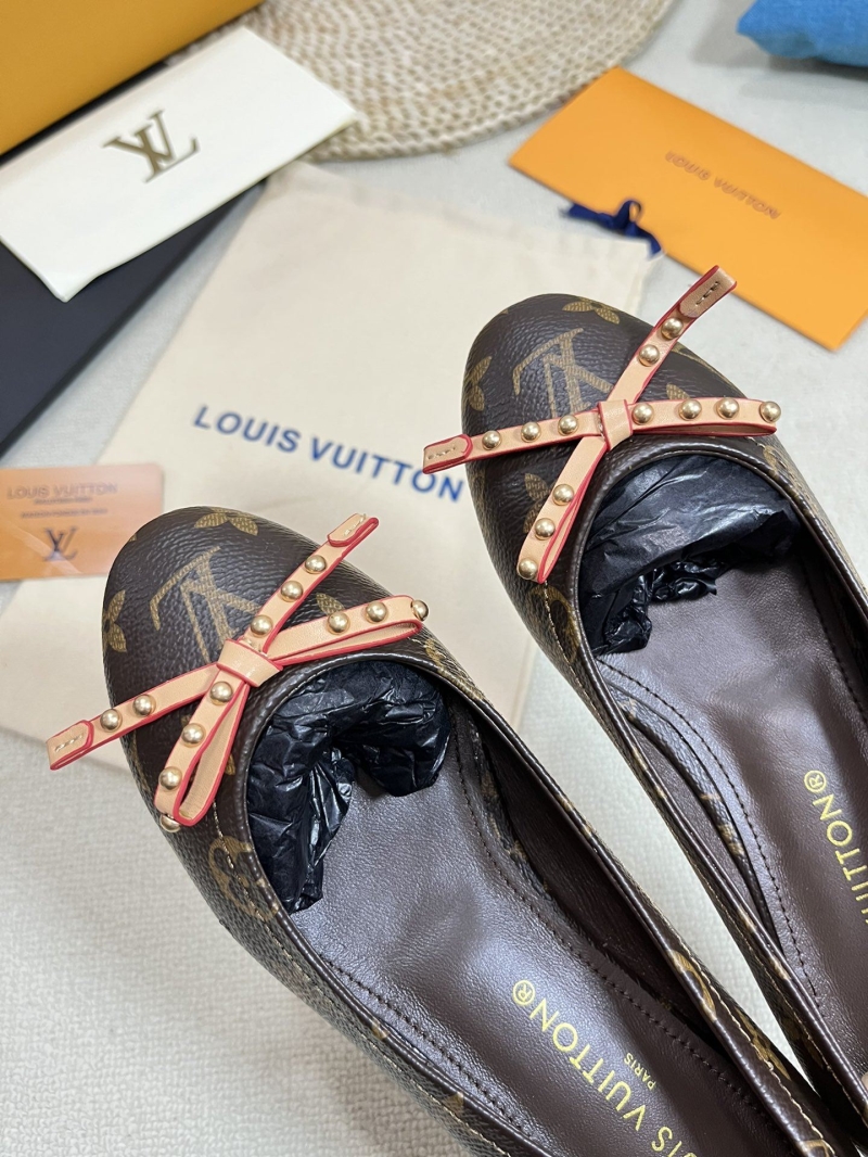 LV flat shoes